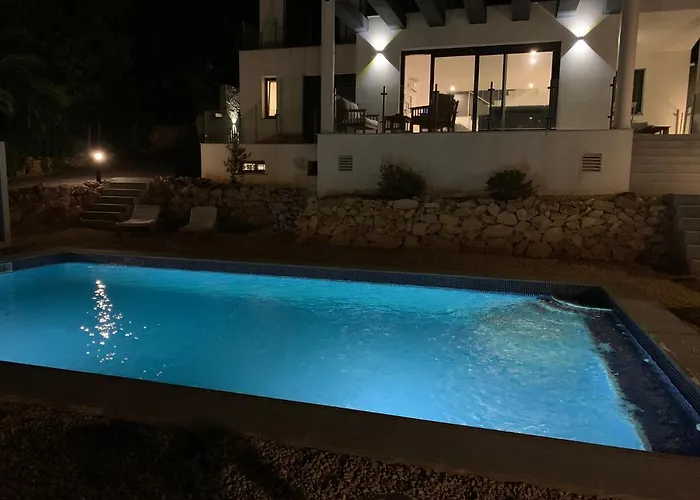 Вилла Lomalisa *