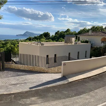 Lomalisa 빌라 알테아